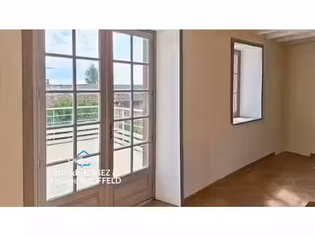 maison rénovée avec terrasse et jardin - résidence principale  secondaire ou investisseurs