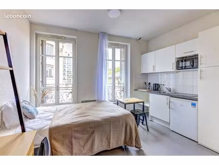 appartement 1 pièce 19 m²