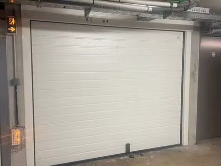 double garage à delibes