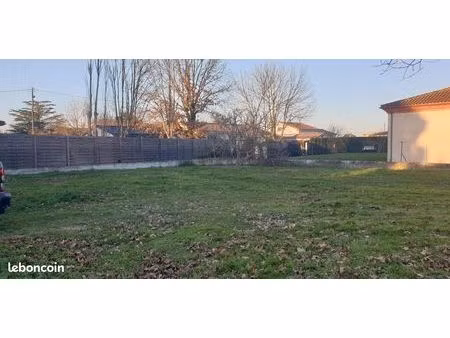 terrain 780 m² fonsorbes