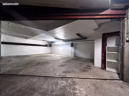 location double box & local de stockage avec borne de recharge & électricité paris 12 picp