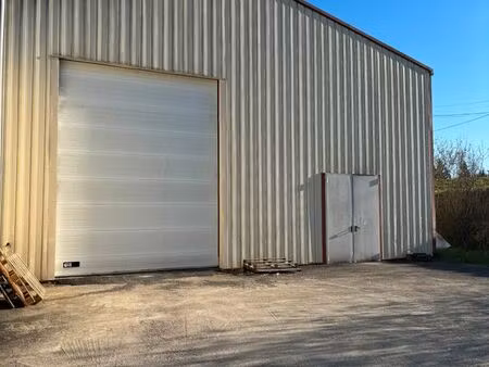 a louer grand local de stockage 618 m2