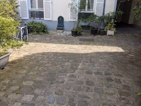 local commercial professionnel 28m2 75020