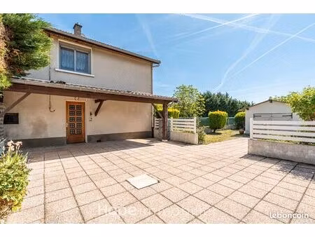 maison 4 pièces 126 m²
