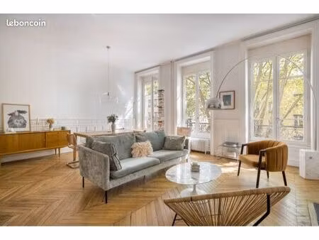 appartement 107m2 préfecture