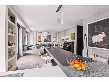 appartement de luxe à vendre dans le quartier triangle d'or