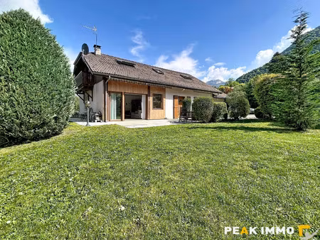 maison de luxe à vendre à doussard