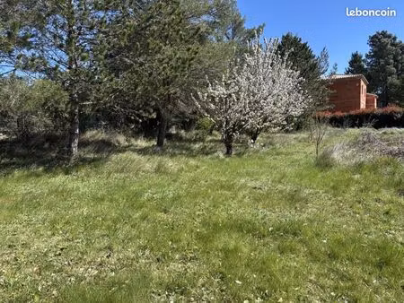 terrain 872 m² vernegues