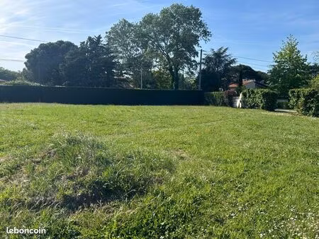 terrain constructible viabilisé