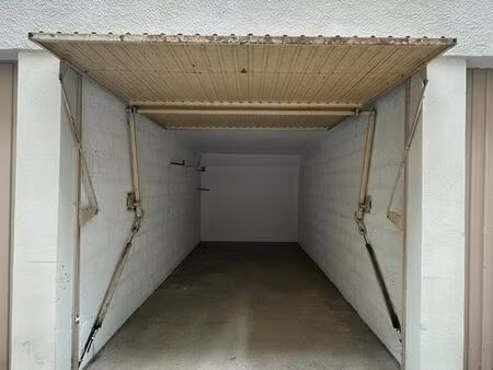 garage/box 15 m² montpellier