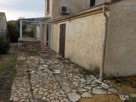 villa 4faces de 125m2 terrains piscinable