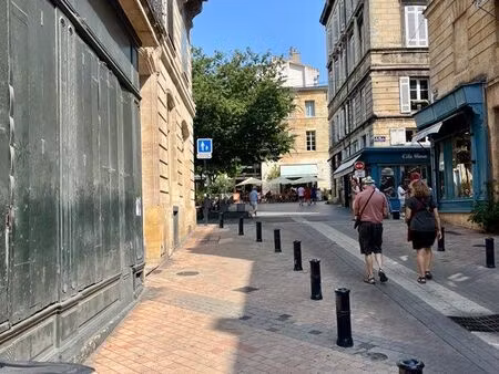 caves à vendre – 55 m² – hyper centre de bordeaux (proche triangle d’or)