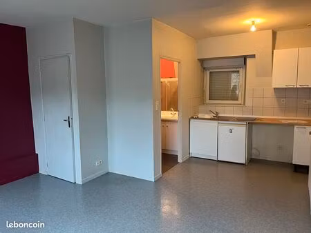 loue studio betton centre