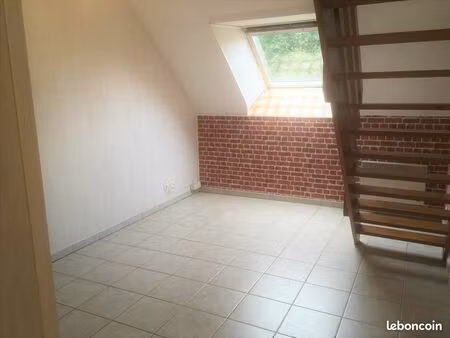 t2 avec mezzanine proche du campus de ker lann