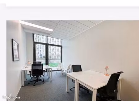 location bureau privatif