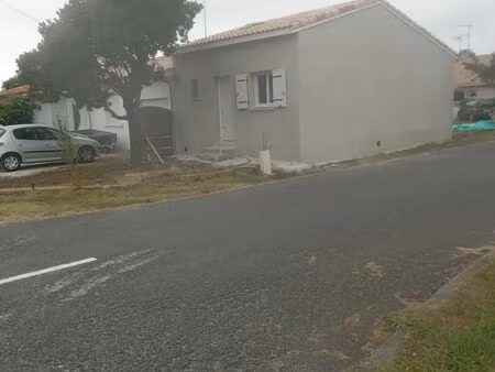 maison a louer a l année