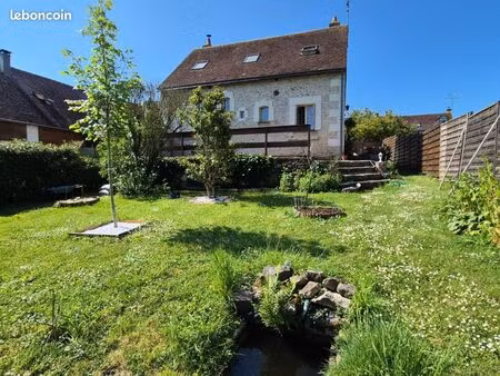 longère 6 pièces 140 m²