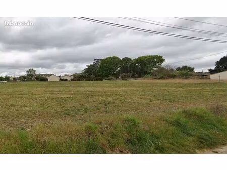 terrain 490 m² cerons