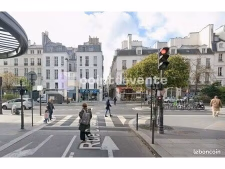 local commercial 85 m²
