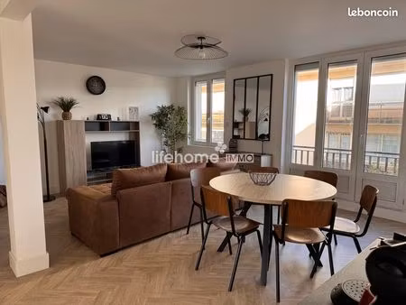 appartement 3 pièces 64 m²