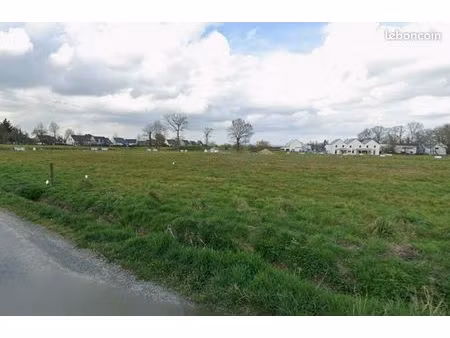 terrain 327 m² saint armel