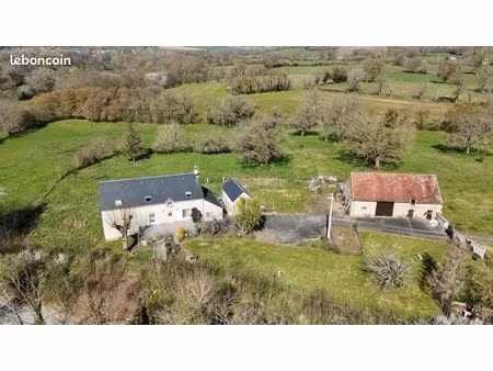magnifique fermette 5 chambres avec terrain sans vis à vis