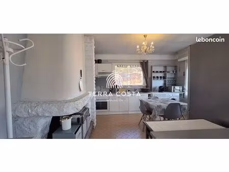 propriété 5 pièces 183 m²