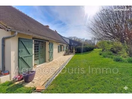 maison 8 pièces 130 m²