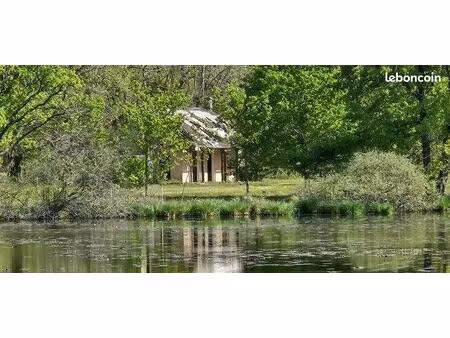 terrain 173000 m² migne