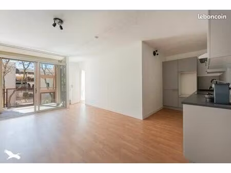appartement 3 pièces 50 m²