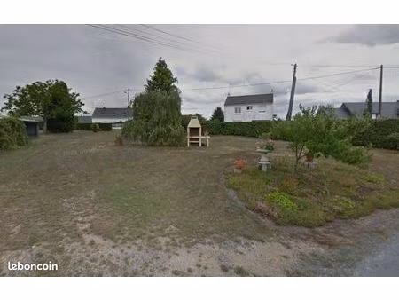 terrain 750 m² crossac