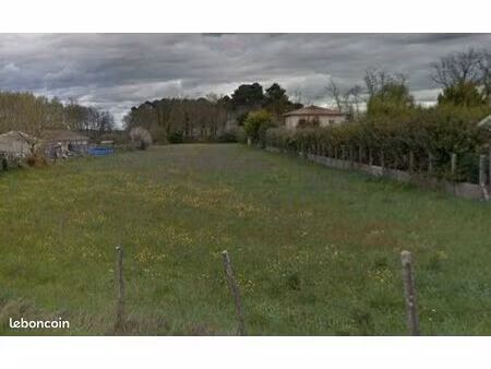 terrain 886 m² saint selve