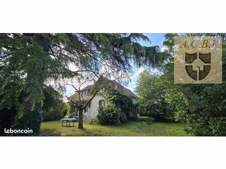 maison 7 pièces 126 m²