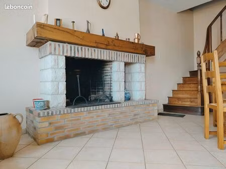 grange 10 pièces 214 m²