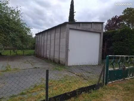 terrain et garage