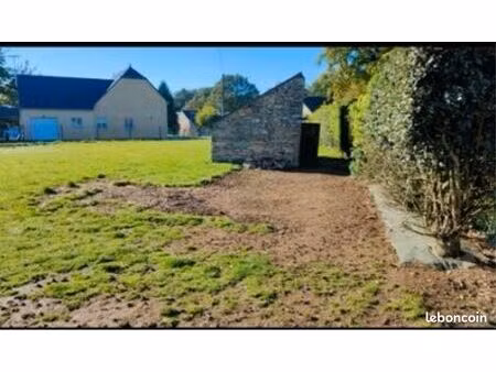 terrain constructible 751 m²