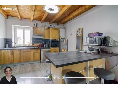 appartement 4 pièces 74 m²