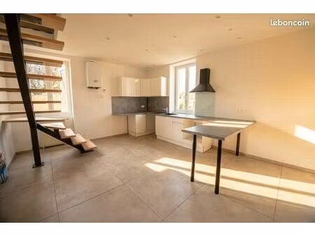 maison 3 pièces 90 m²