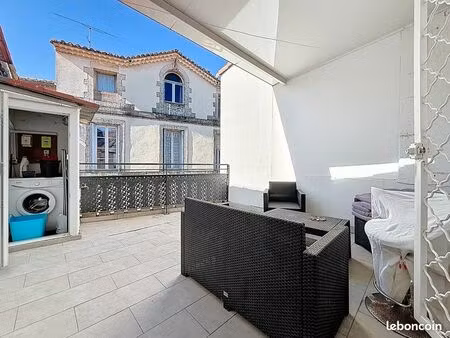immeuble 6 pièces 95 m²