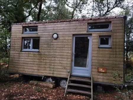 tiny house (urgent: négociable et déplacement inclus)