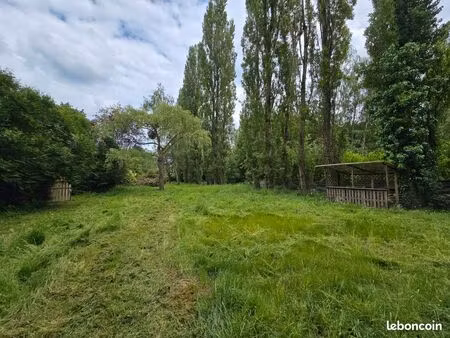 terrain de loisirs de 1642 m²