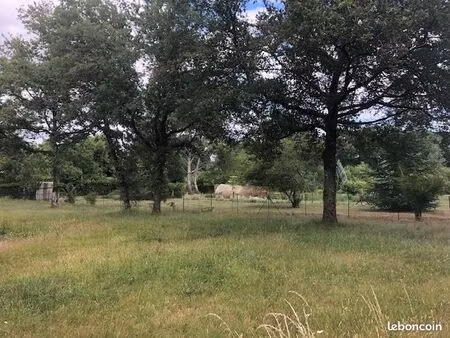 terrain 1 600 m² verrie
