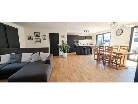 villa 3 pièces 97 m²