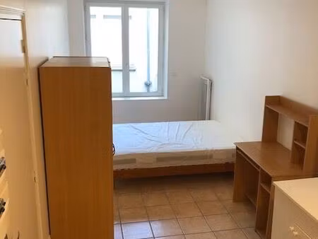 loue studio en meublé