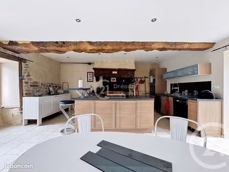 longère 8 pièces 190 m²