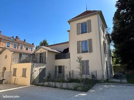 ? studio meublé neuf 19m² - prêt à vivre à tassin / écully - proximité lyon - presqu’île à