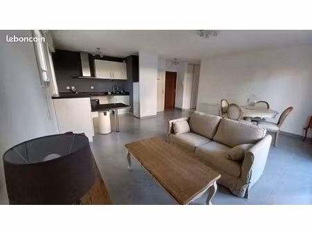 2 pièces · 53 m² · quartier perrières - coutancièr