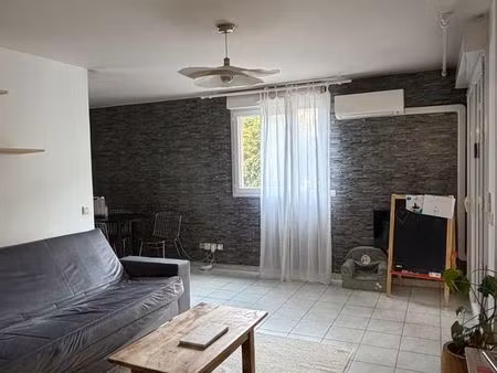 location t2 st barnabé