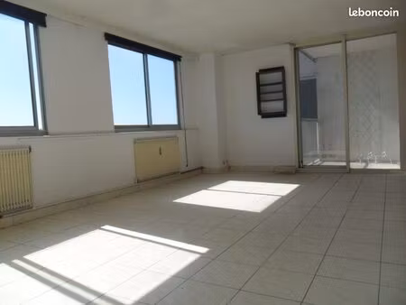 appartement 5 pièces 101 m²