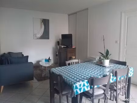 t2 40 m2 garage parking meublé